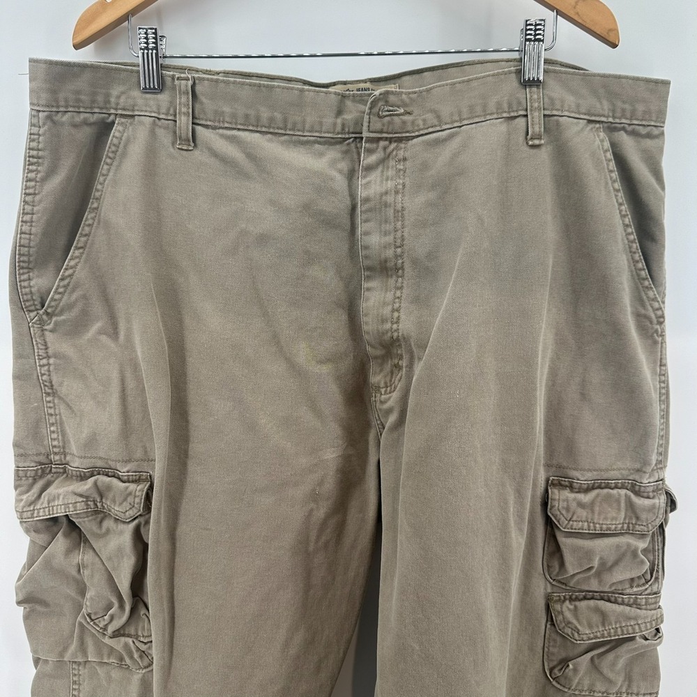 Wrangler Pants Mens 42x32 Beige Cotton Cargo Flat‎ Front Utility Pockets Outdoor